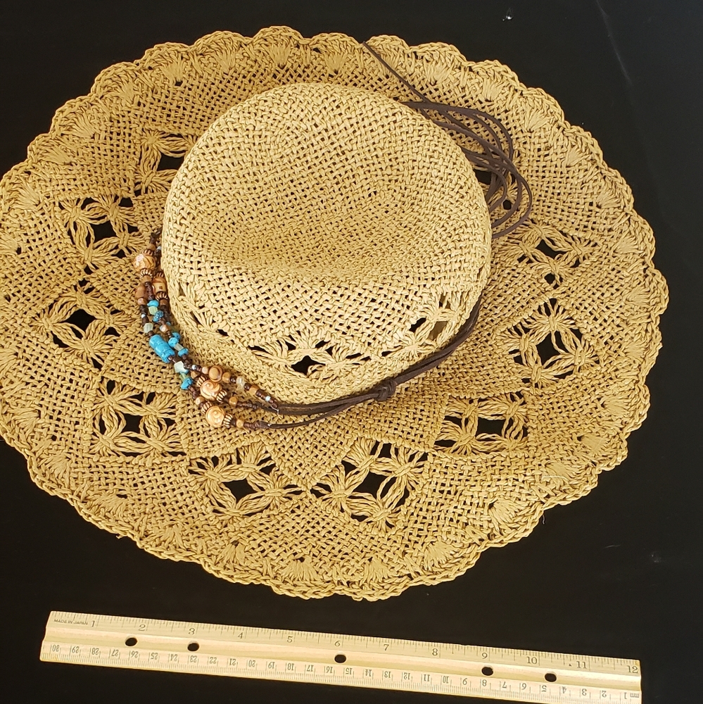 Hat - Picture 2 of 6